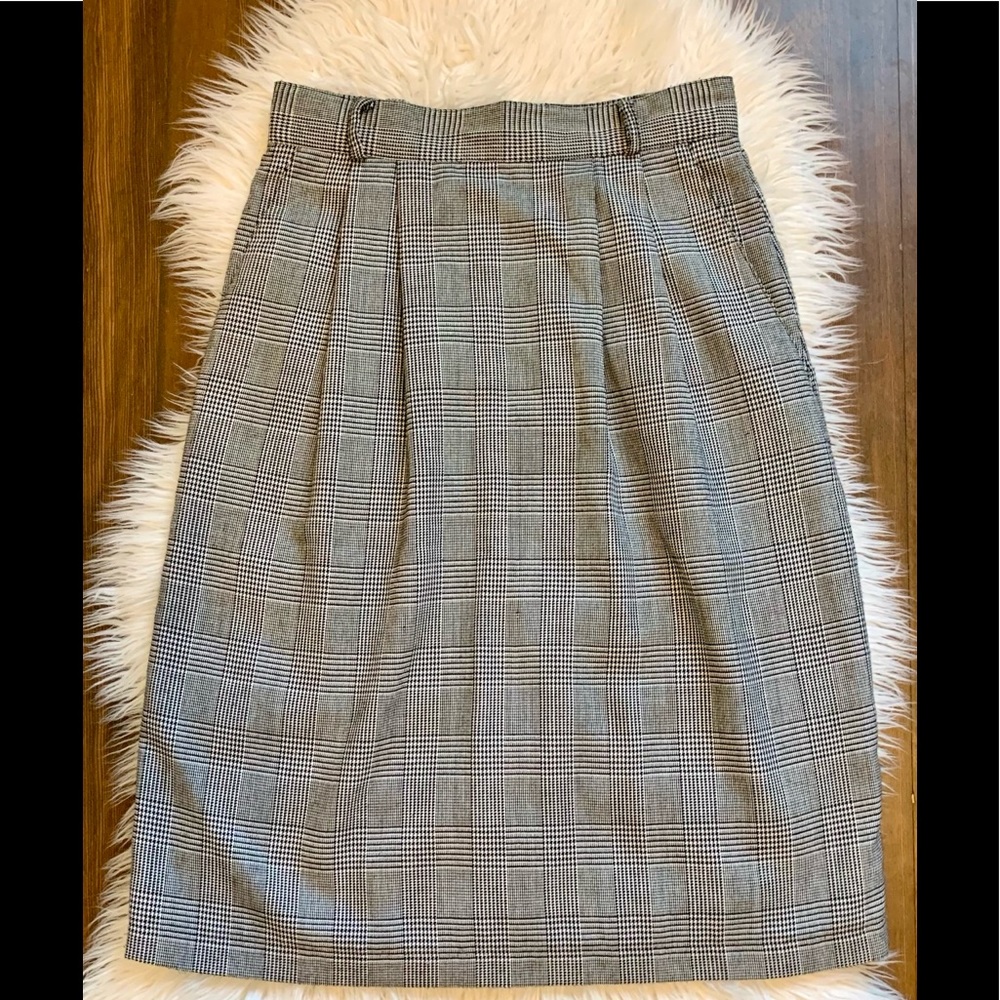 Vintage Tabi international skirt